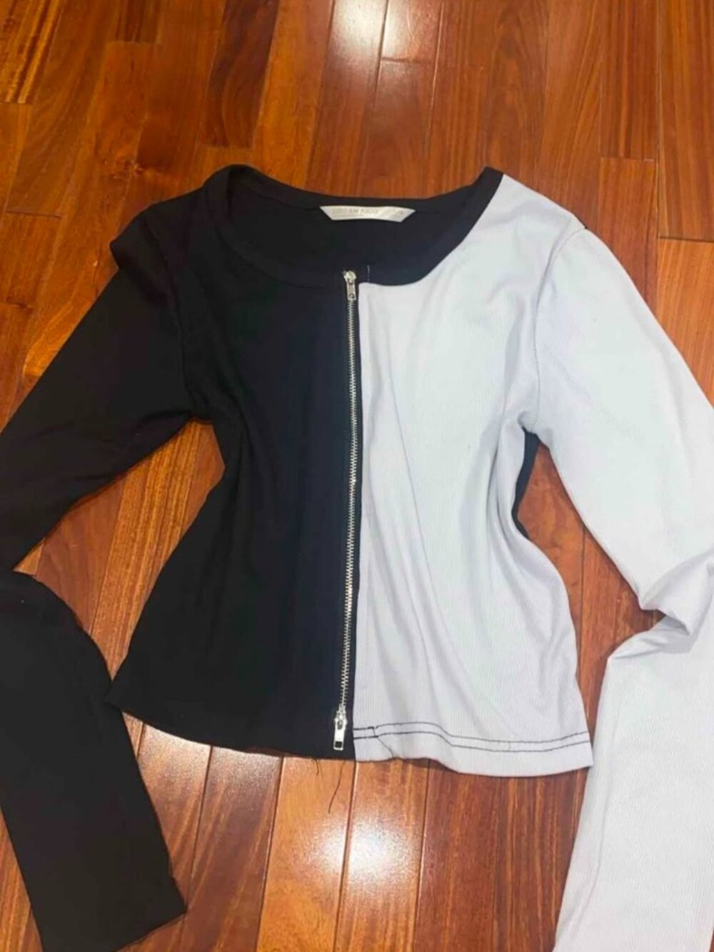 Contrast knit top for girls